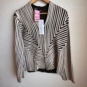 OBSTINEE Women’s Size 10 jacket Blouse  Zipper Long Sleeves See Through